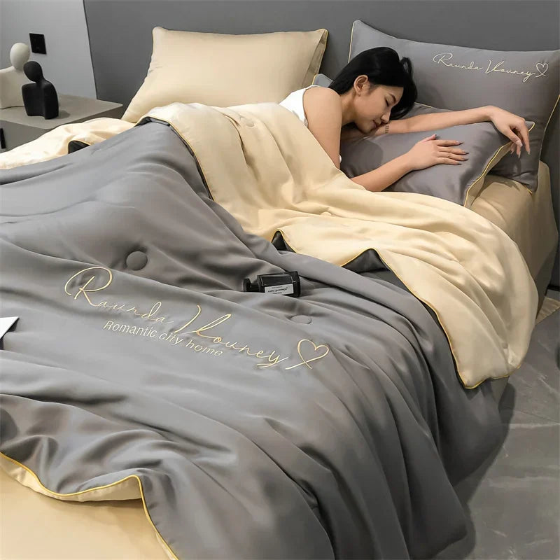 Luxurious Silk Quilt Set - SuperSoft